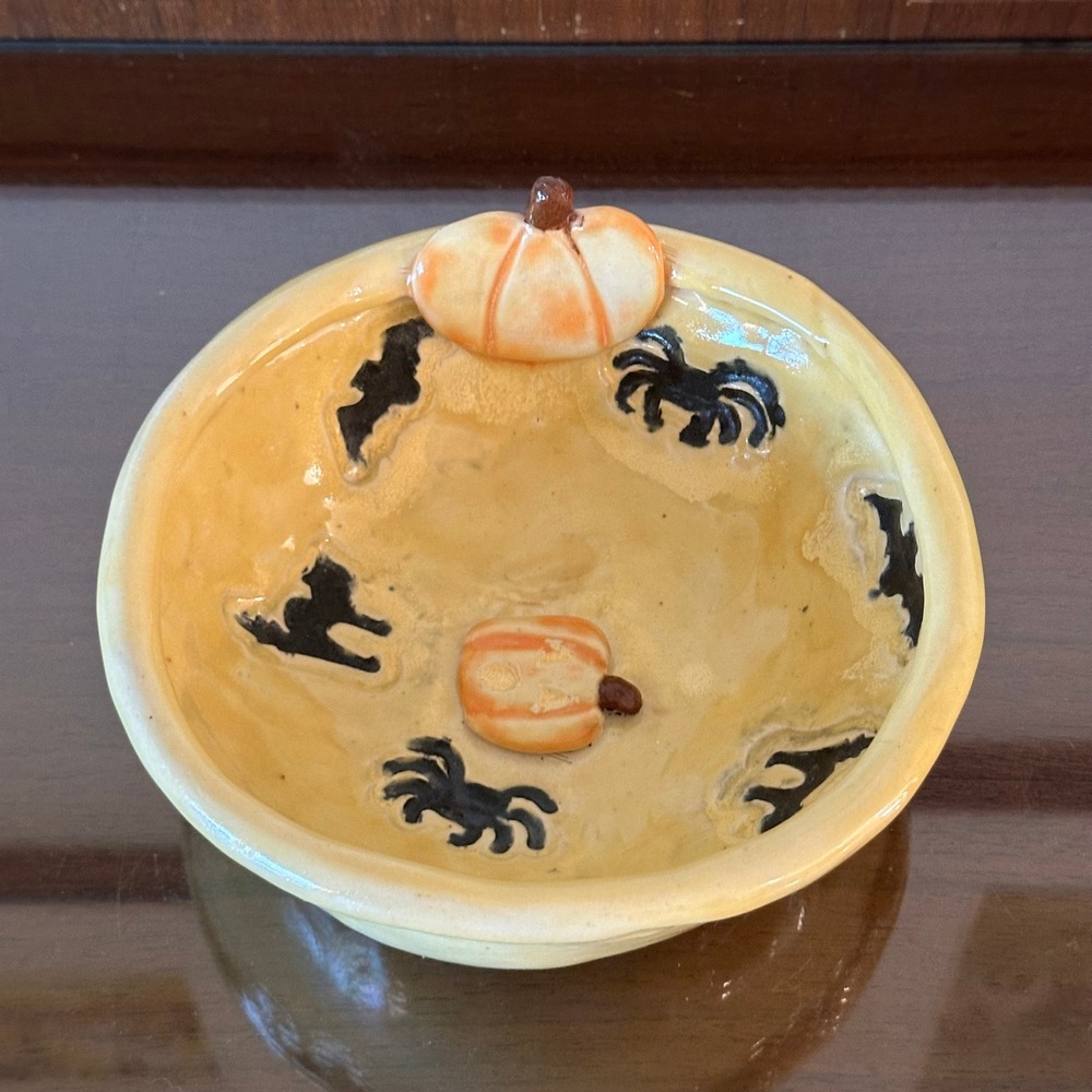 Handmade Halloween Ceramic Bowl Pumpkin Spider Bat Cat Trinket Dish Yellow